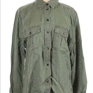 American Eagle Button Up